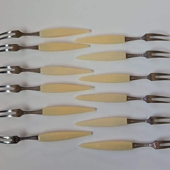 Vintage Japan Stainless Appetizer Mini Forks Set of 12 hors d'oeuvres Cocktails - Picture 14 of 15